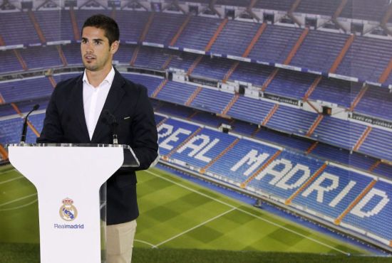 凯恩社媒：很高兴达成德甲100球里程碑，冬歇期可以好好休息（凯恩发文：达成德甲百球里程碑，冬歇期安心休整）