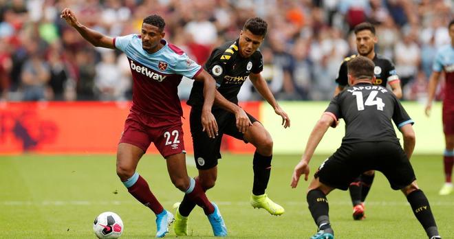 周三竞彩篮球强档：骑士急需调整，公牛高开低走（周三竞彩篮球看点：骑士亟待调整，公牛后劲乏力）