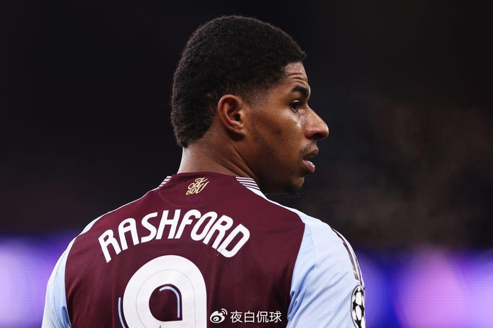 篮球中的心理博弈艺术（篮球赛场的心理较量之道）