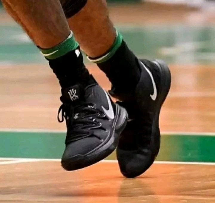 王燊超：最高兴的事是冠军留在了上海；中超整体水平在进步（王燊超：冠军留在上海最令我高兴，中超整体水平在提升）