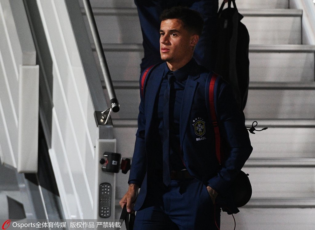 湖人东契奇：不是一两个人的问题，需要五个人共同努力才能赢球（东契奇谈湖人：胜利不靠一两人，五人同心方能取胜）