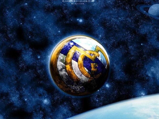 克罗斯评历史最佳11人：C罗左边锋，梅西前腰，马尔蒂尼入选（克罗斯评选史上最佳11人：C罗踢左翼，梅西任前腰，马尔蒂尼在列）