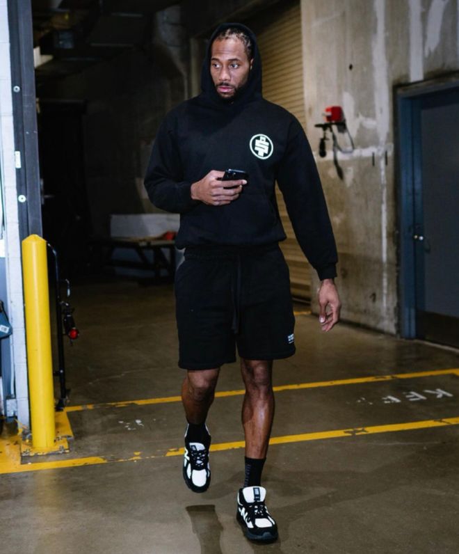 复出空砍39分！库里：我找回了状态 斯宾塞令我想起老队友杰克（复出39分仍难救主 库里：状态回来了 斯宾塞让我想起老队友杰克）