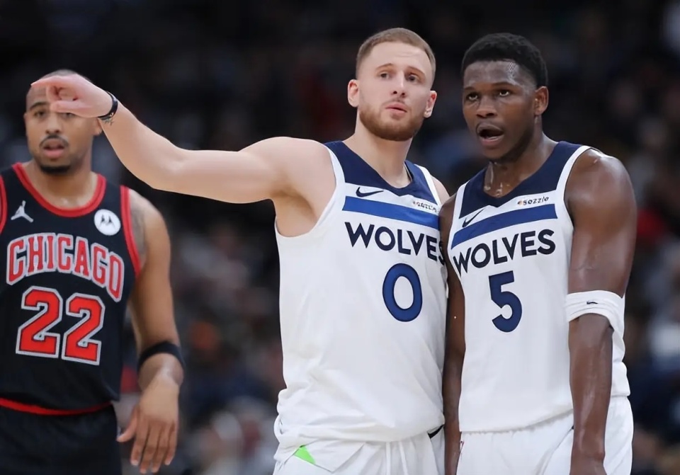 天津战辽宁大名单：姜宇星首秀，莫兰德、林庭谦、詹姆斯在列（天津vs辽宁出场名单：姜宇星迎首秀，莫兰德、林庭谦、詹姆斯皆在列）