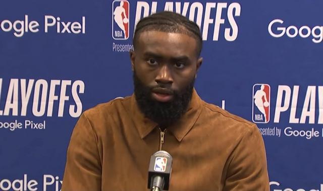 国米后卫邓弗里斯伤情不明复出无期，更换经纪人引转会猜测（国米后卫邓弗里斯伤势未明复出遥遥无期，换经纪人再起转会传闻）