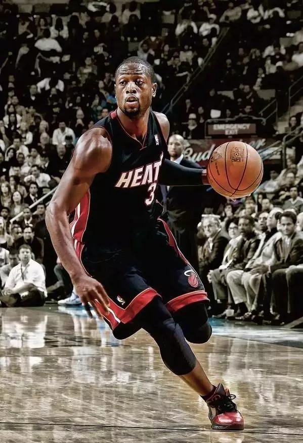 吉拉西下场时不开心？科瓦奇：如果他很开心被换下，反而不好（吉拉西被换下显不悦？科瓦奇：球员若乐意下场才更糟）