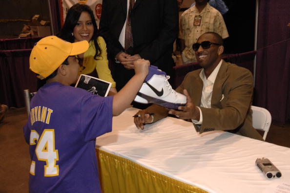 篮球篮网主力球员连续三场得分20+（篮网核心球员连续三场砍下20+分）